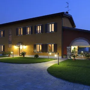  Alloggio per agriturismo Bacche Di Bosco Italia